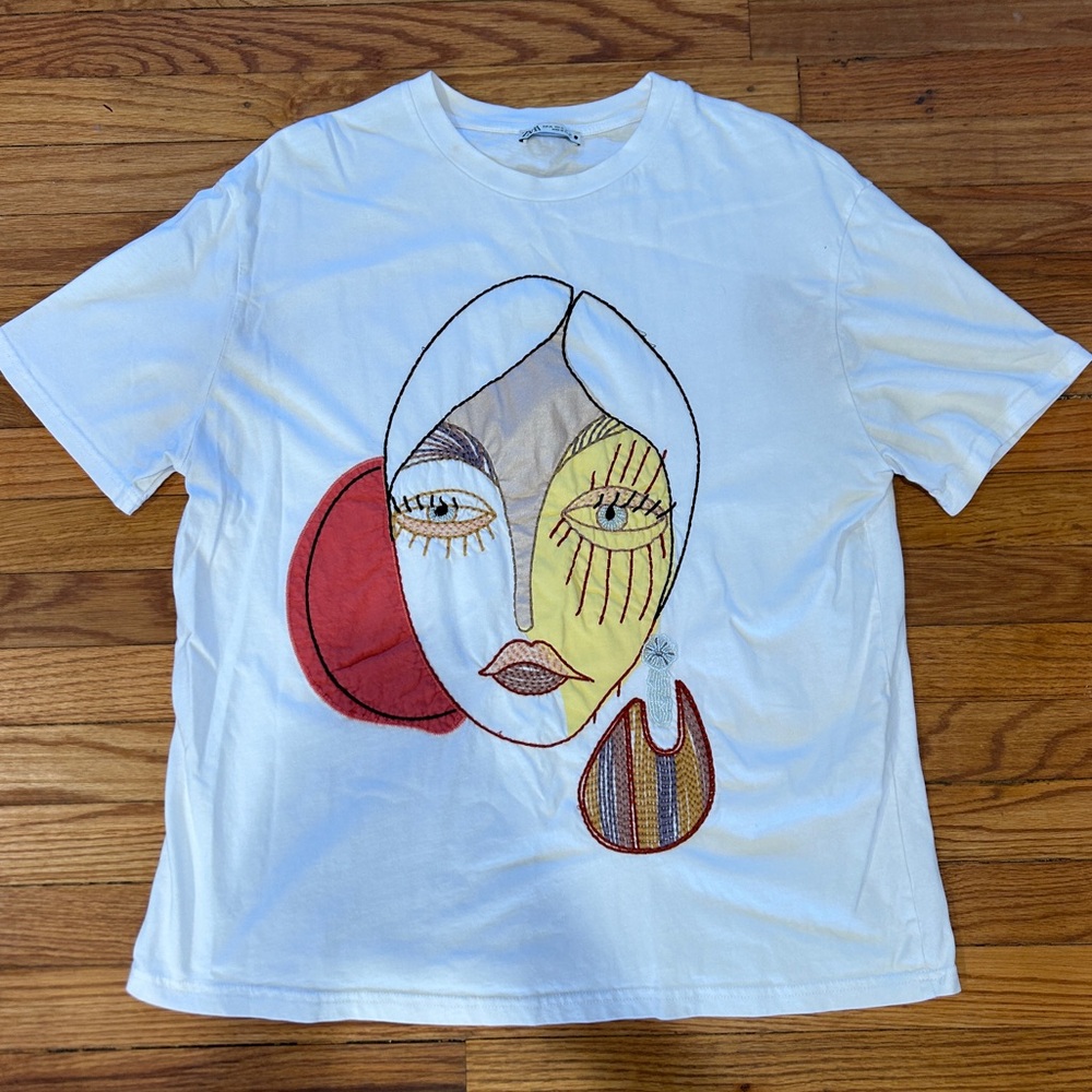 Zara abstract face print t-shirt